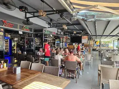 Big Ben pub Alanya fotoğraf 3
