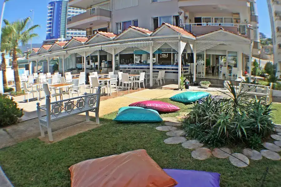 BORA BORA BUTİK HOTEL