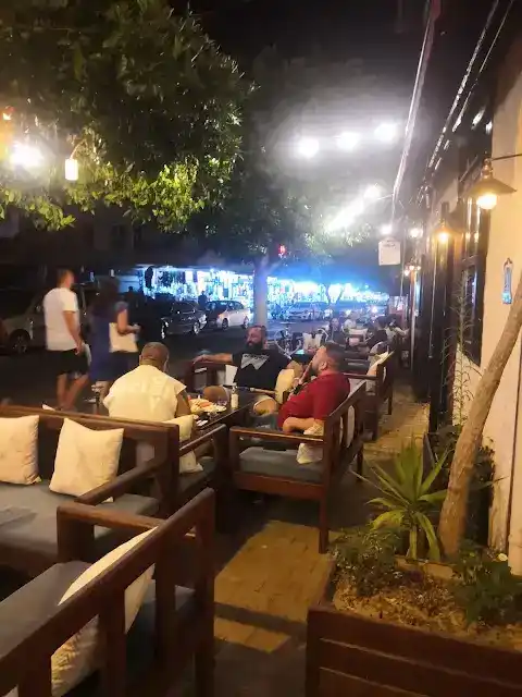 EHL-İ KEYF NARGİLE CAFE