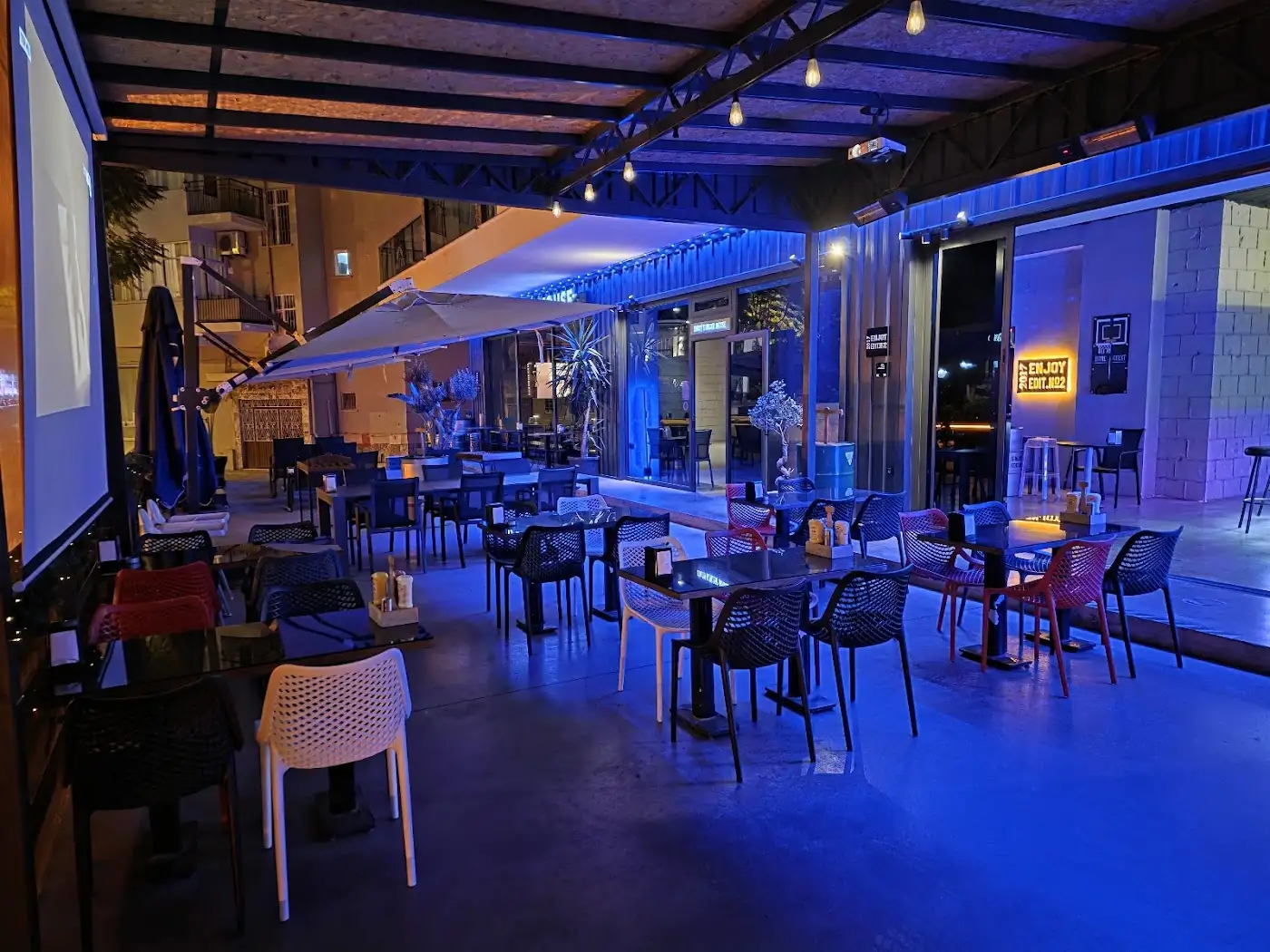 Enjoy Burger Sports Bar Alanya
