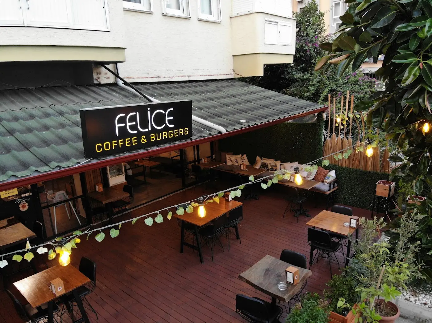 Felice Coffee & Burger