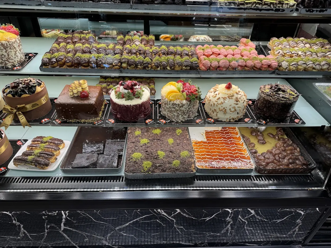 HANCI Bistro & Patisserie ( Atatürk Cad. Şube )
