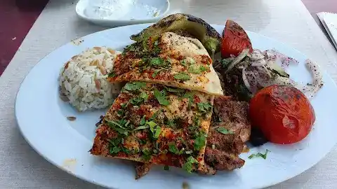 Hatay Restaurant Pide ve Kebap fotoğraf 2