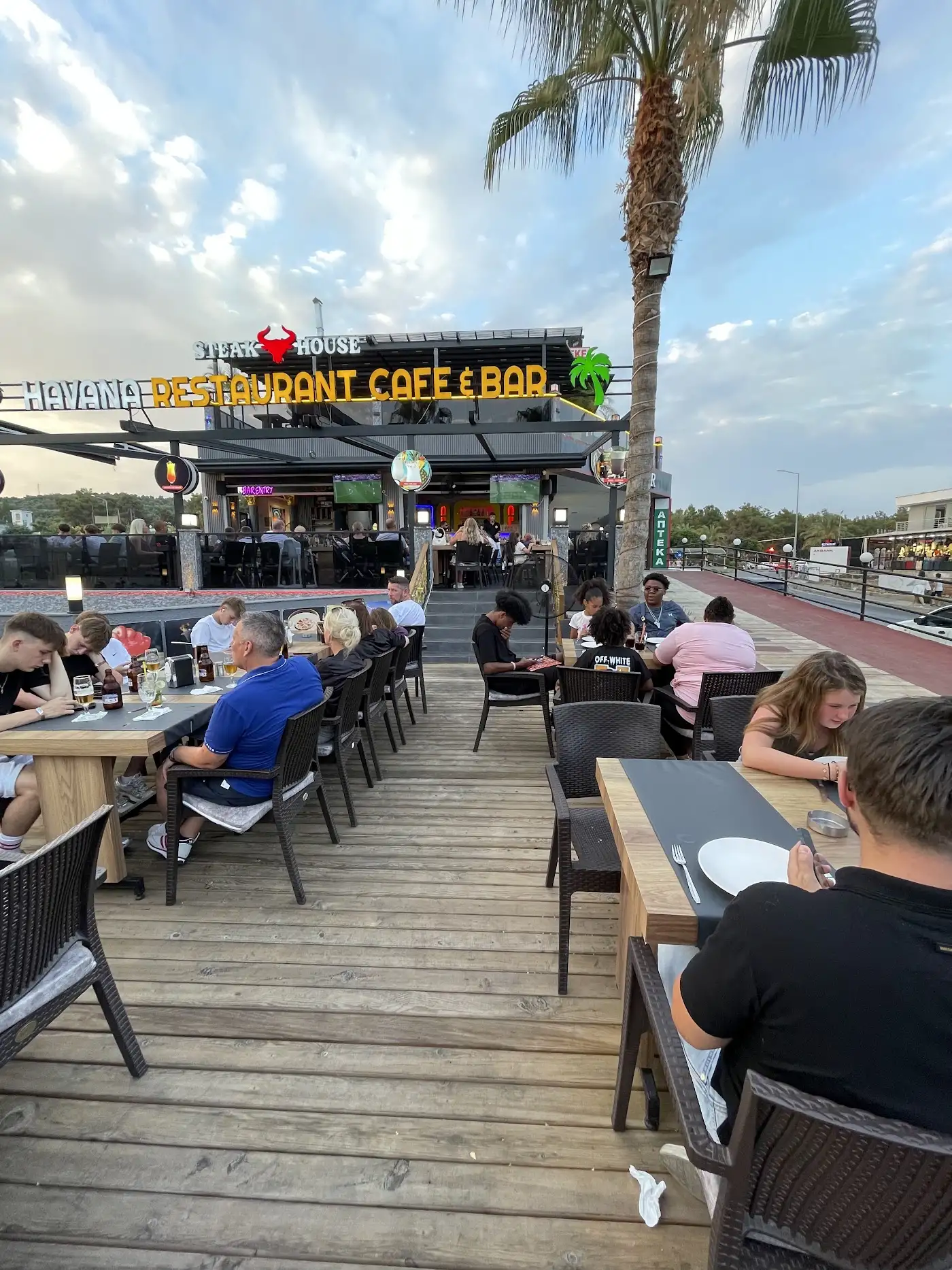 HAVANA restaurant steak house sport bar