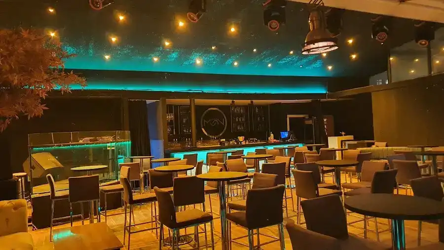 Hollywood Ten11 Restaurant | Steak & Seafood & Turkish Kebab House