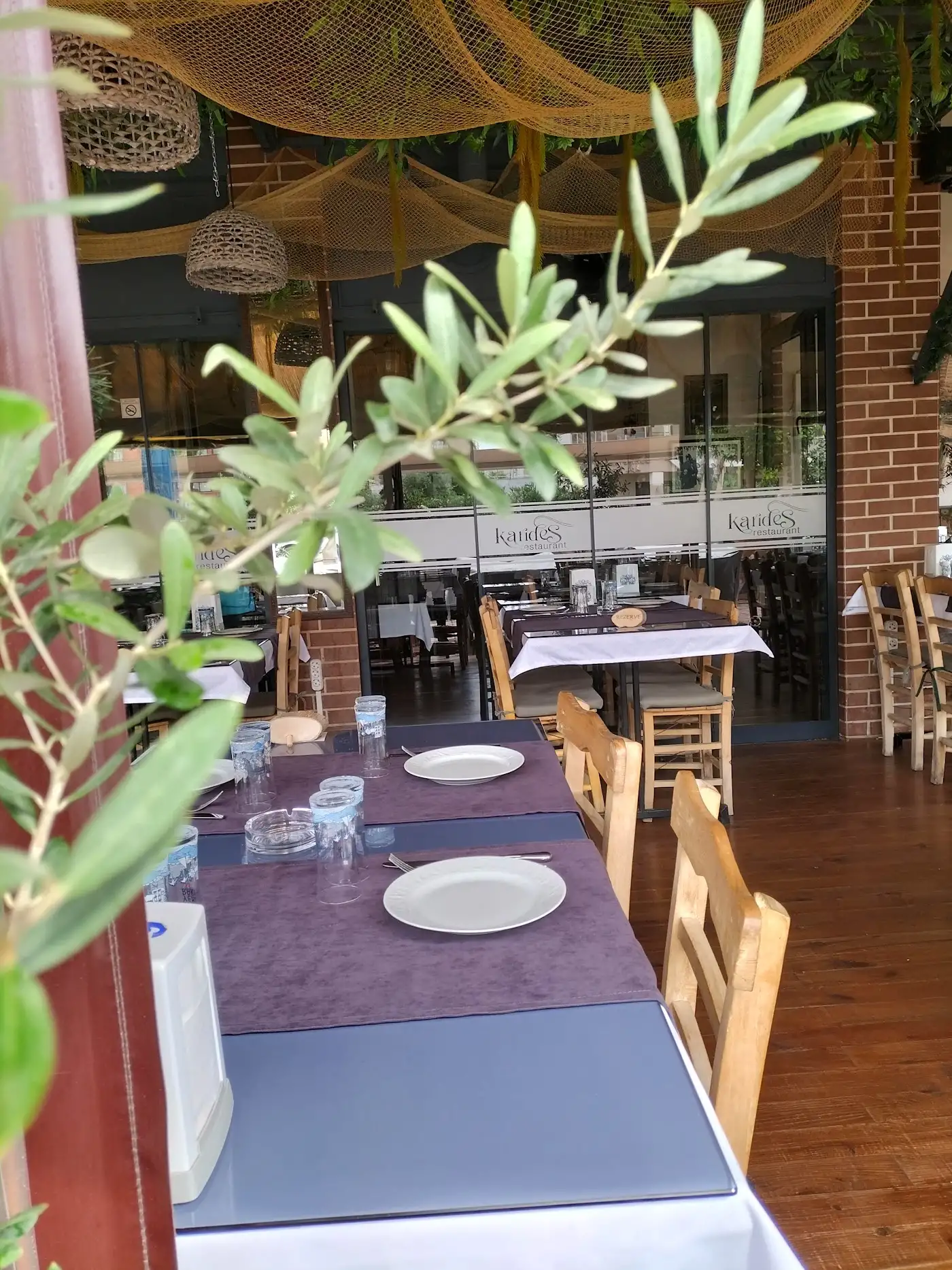 Karides Restaurant