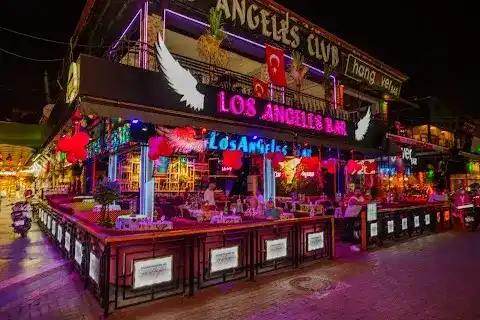 Los Angeles Bar