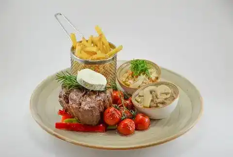 Mezze Grill Restaurant & Ocakbasi fotoğraf 2