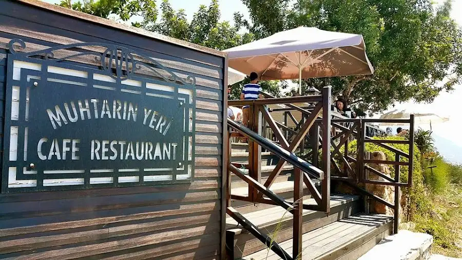 Muhtarın Yeri