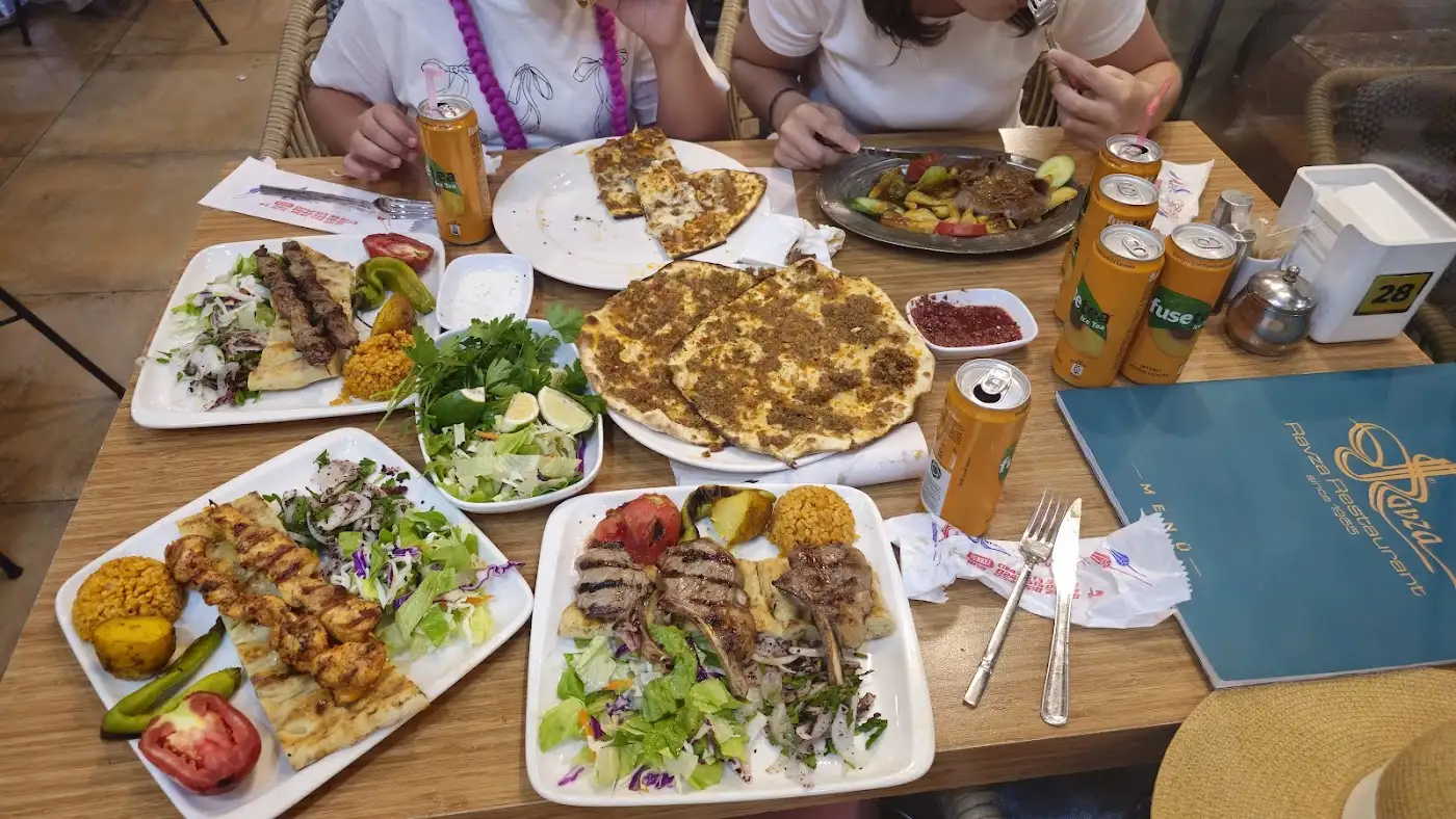 Ravza Restaurant fotoğraf 2