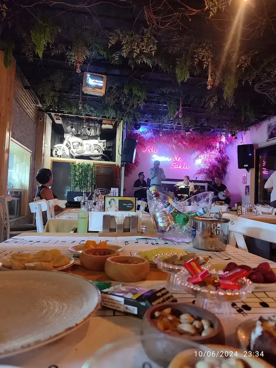 Sezen Meyhanesi fotoğraf 2