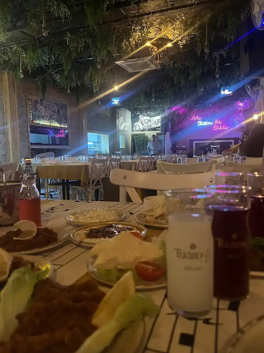 Sezen Meyhanesi fotoğraf 3