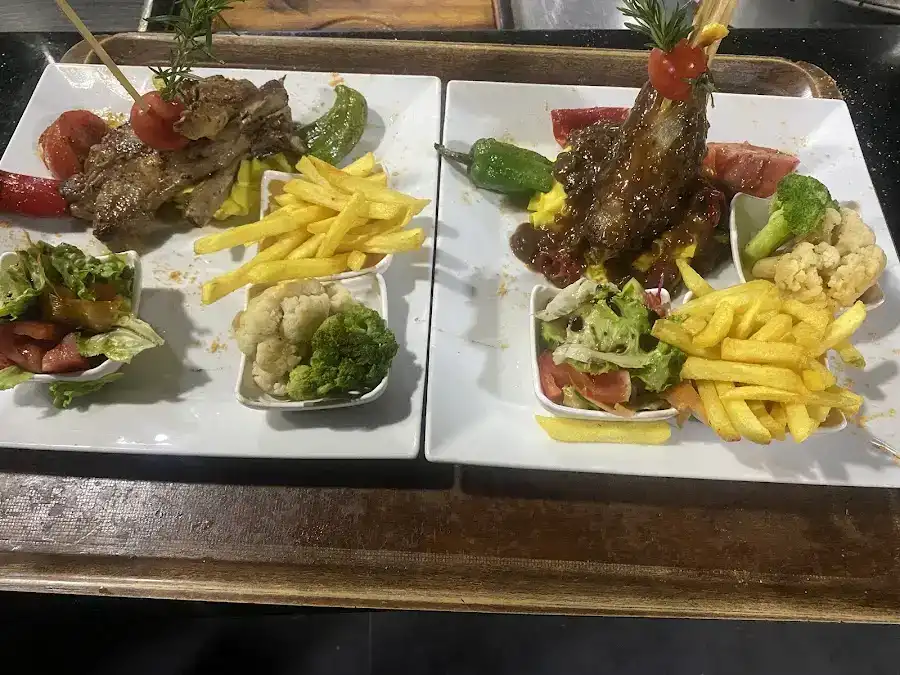 THE BONES STEAK HOUSE fotoğraf 2