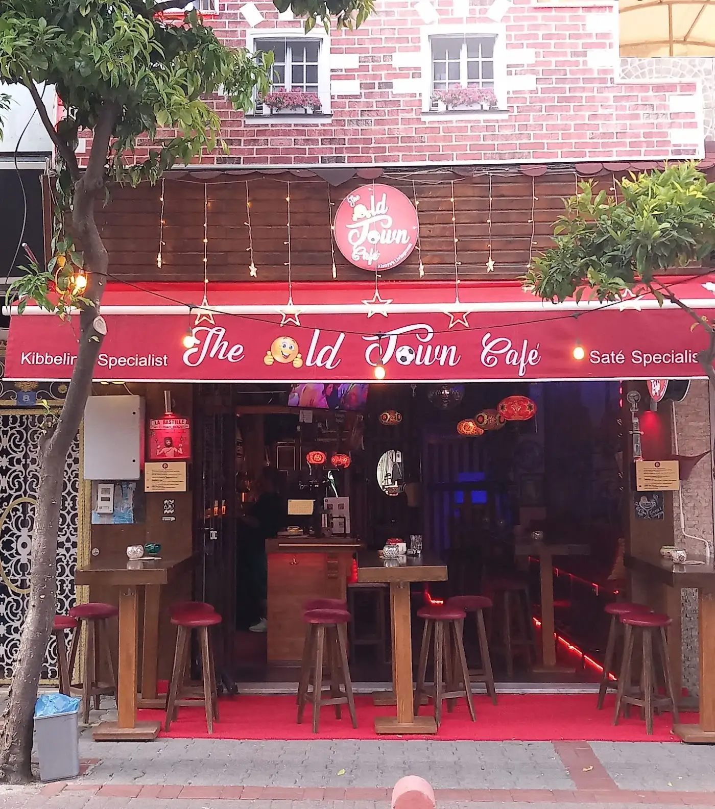 The Old Town Cafe