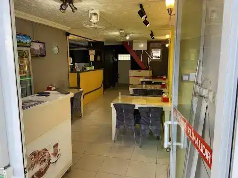 Bi'Cafe