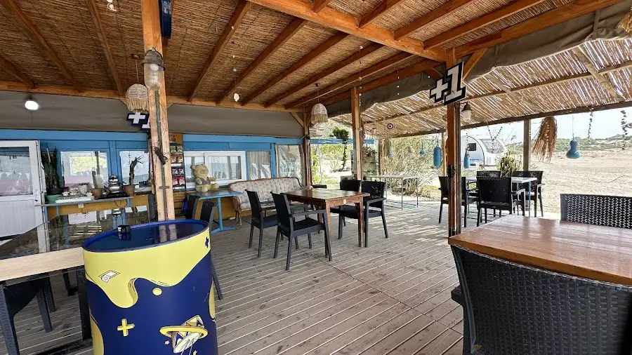 Deniz Restaurant Cafe