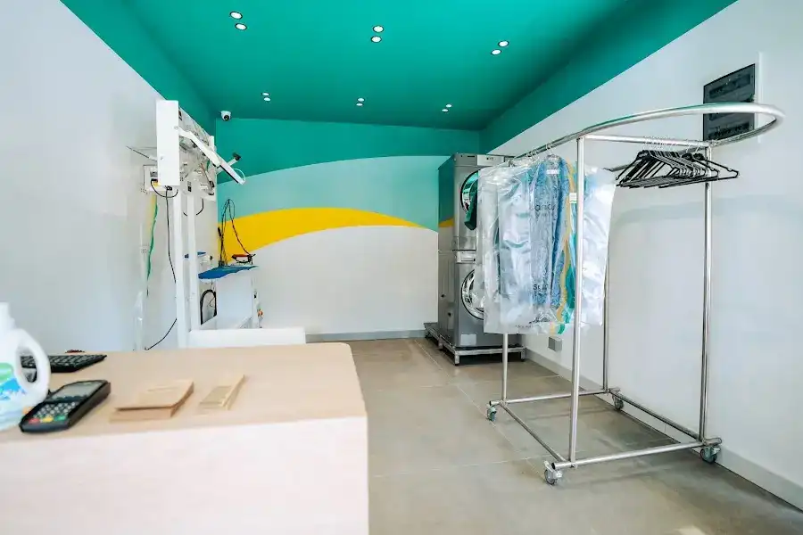Sandu Döşemealtı | Kuru Temizleme Laundry fotoğraf 3