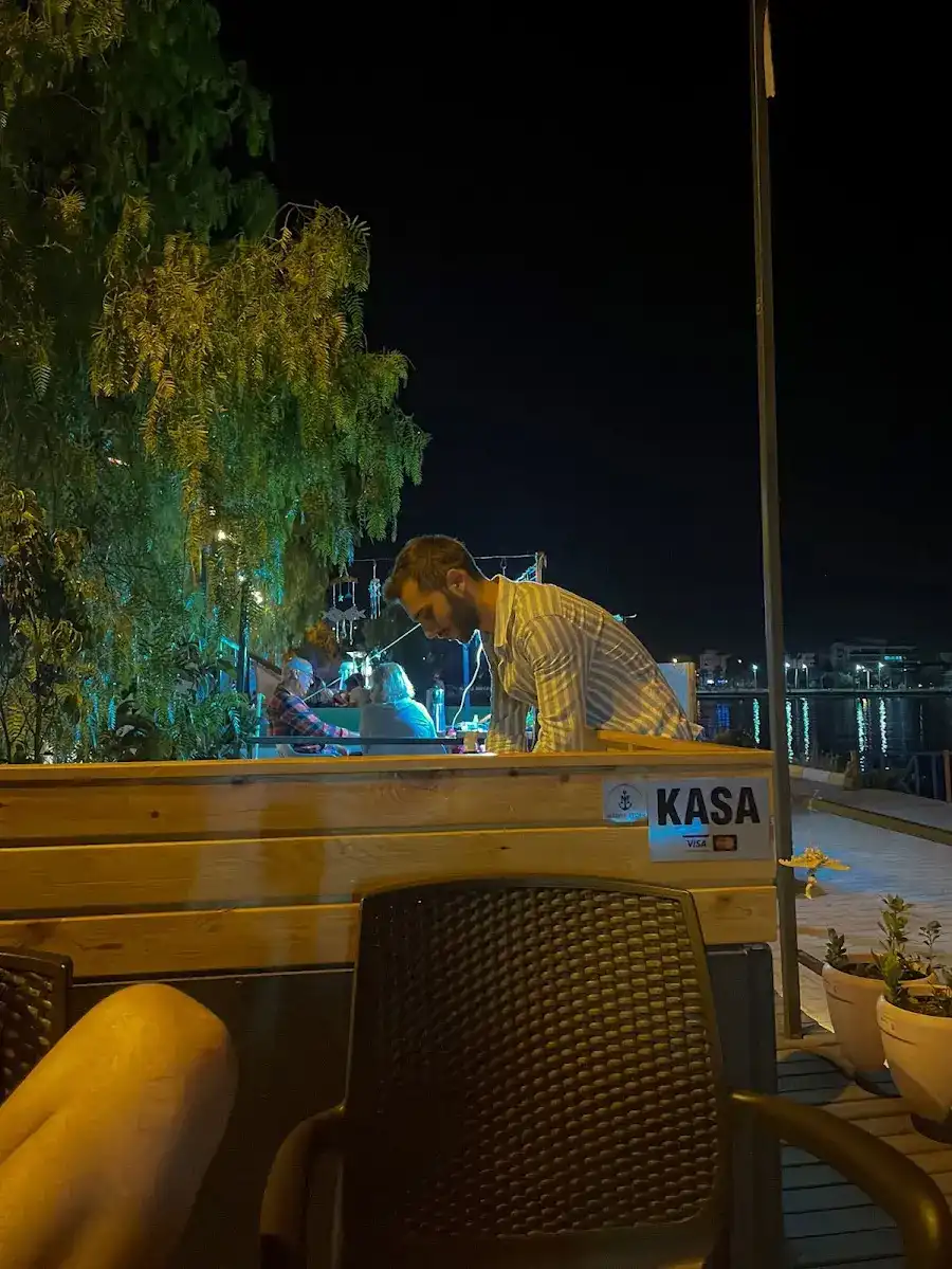 Marina Teras Cafe