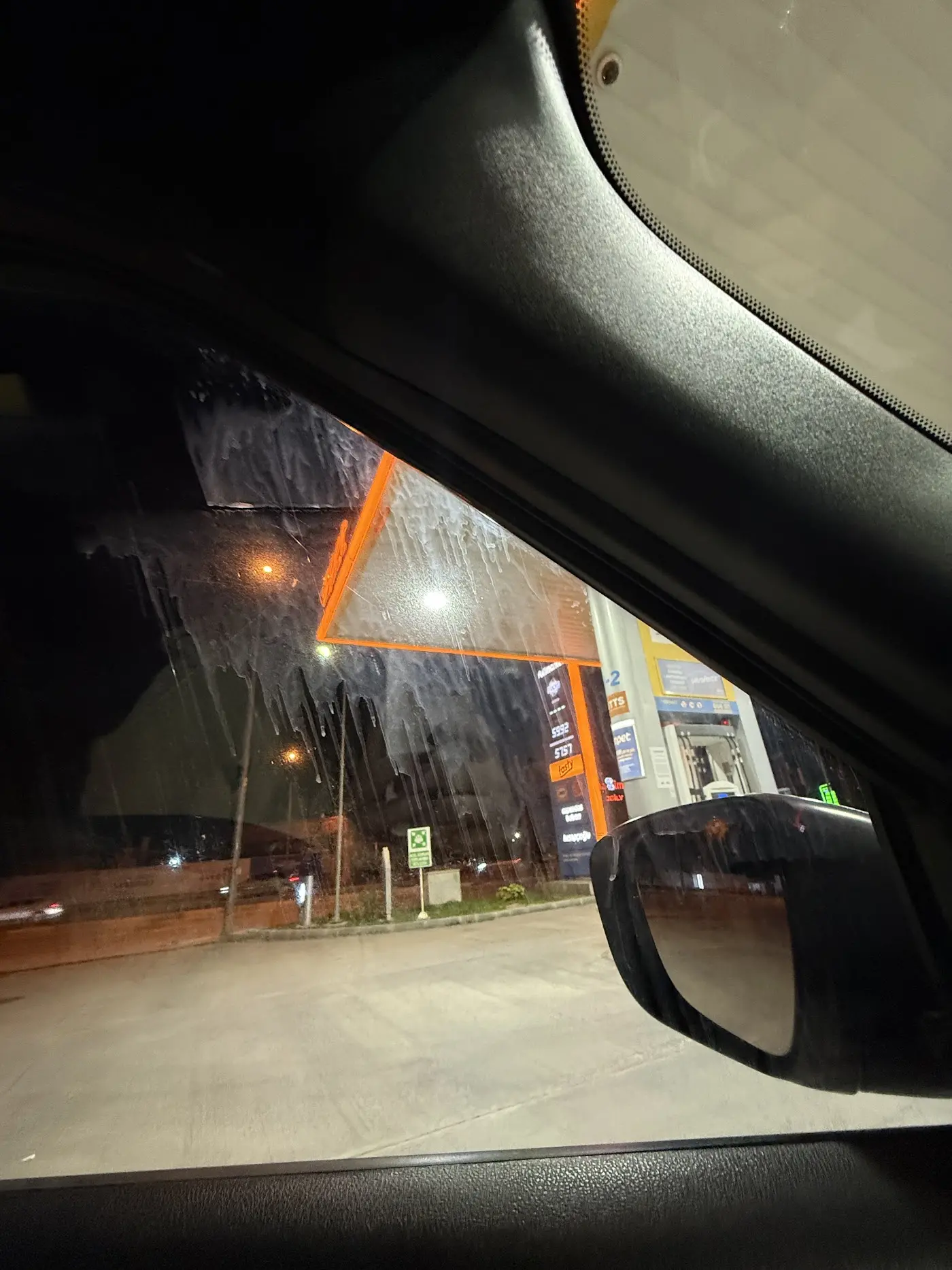 Işıltı oto yıkama fotoğraf 2