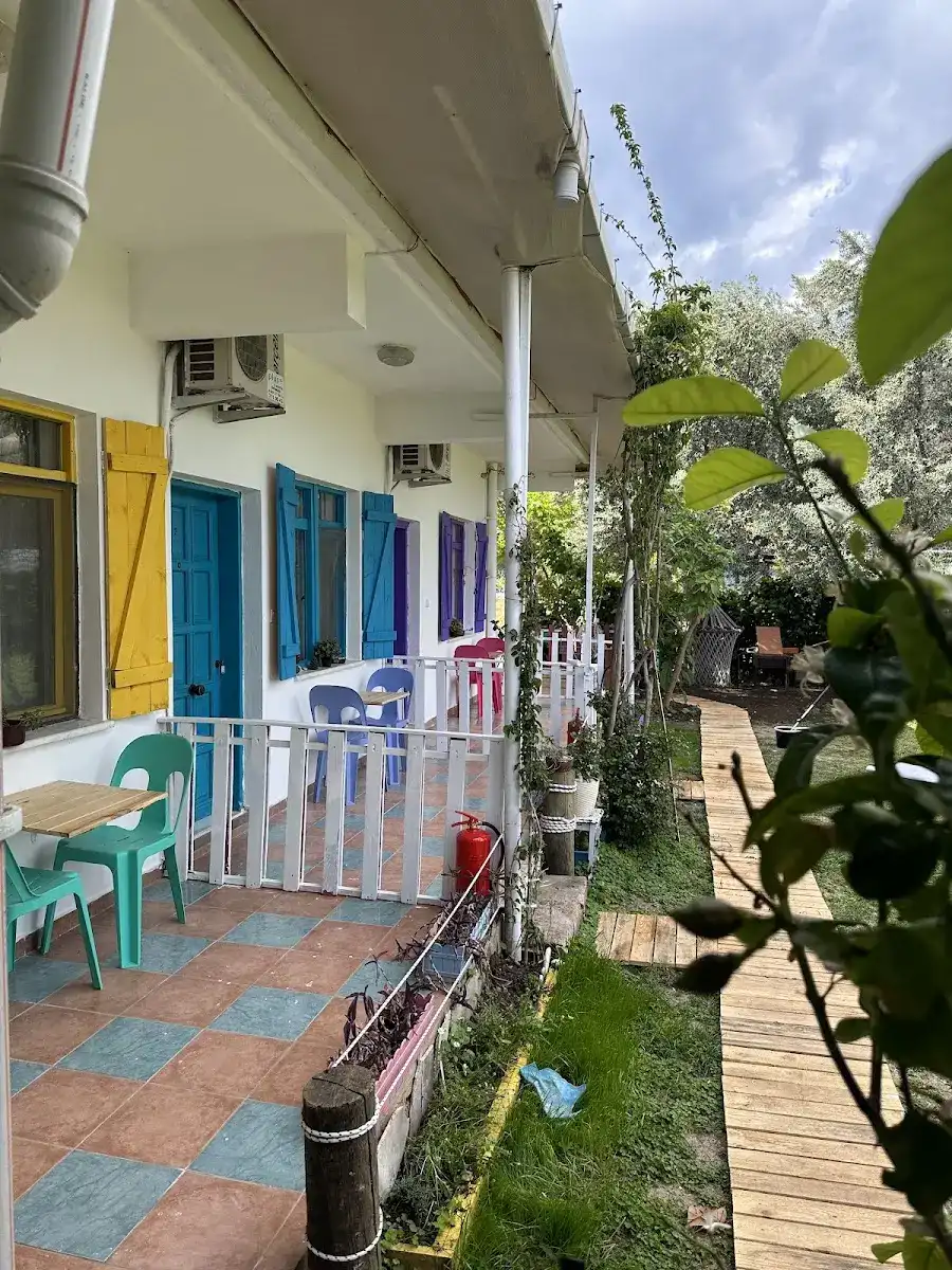 GAYA PANSİYON ÇIRALI