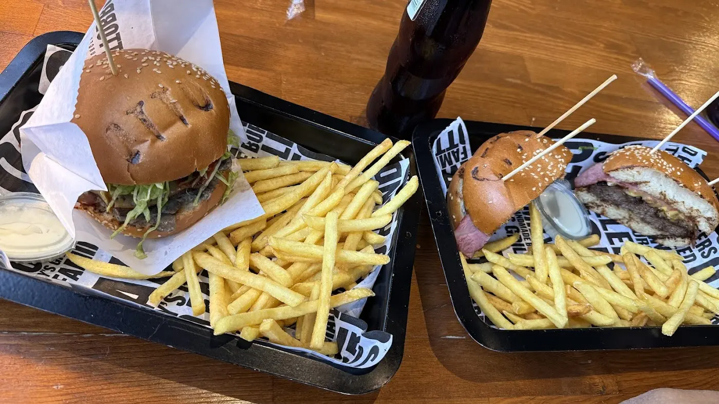 OTTOBROS Burger & Coffee fotoğraf 3