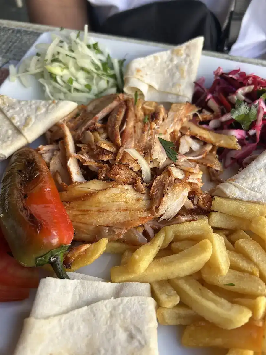 Kervan pide ve döner salonu fotoğraf 3