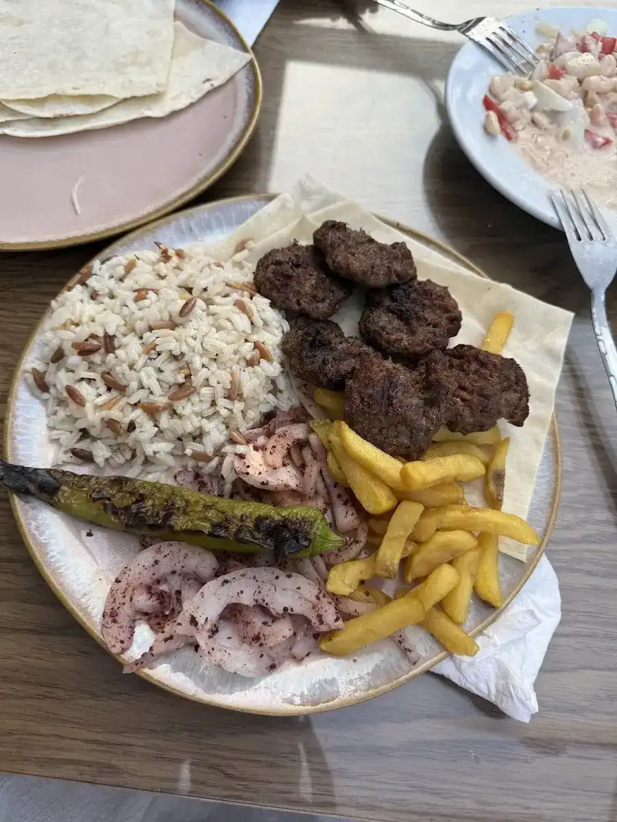 Tadım Kebap & Pide Kemer fotoğraf 3