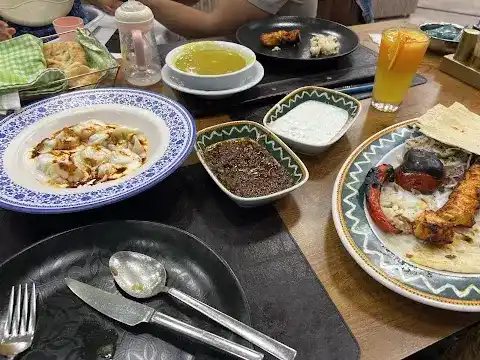 Çömlekçi Restaurant fotoğraf 3