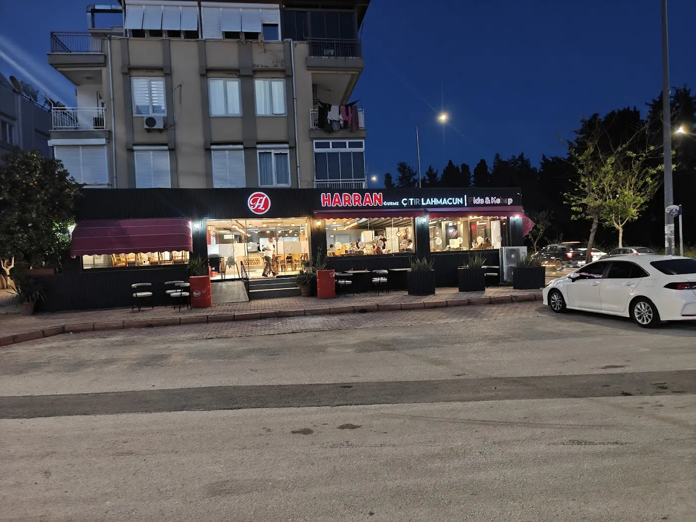 Harran Gurme Kebap & Pide & Lahmacun