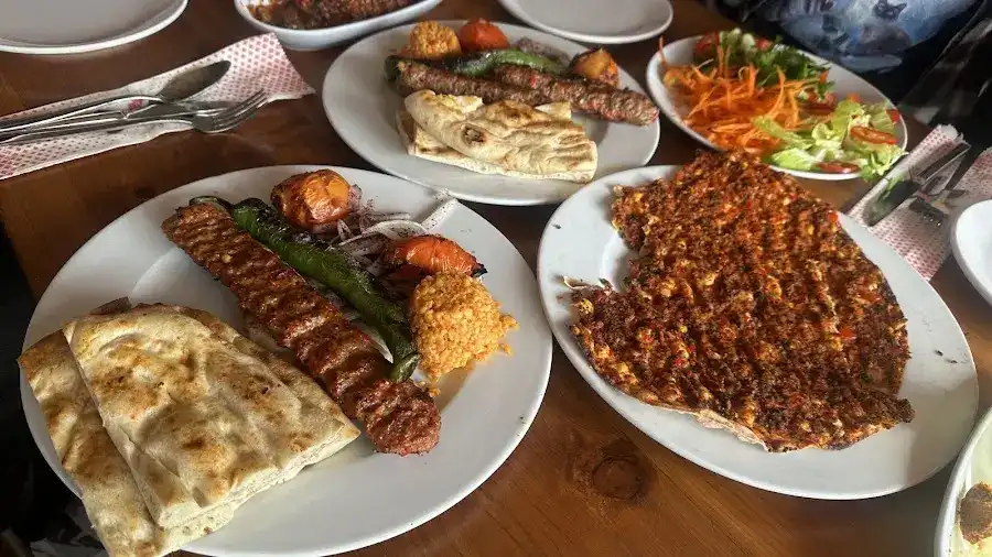 Harran Gurme Kebap & Pide & Lahmacun fotoğraf 2