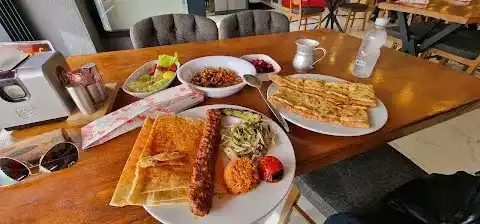 Harran Gurme Kebap & Pide & Lahmacun fotoğraf 3