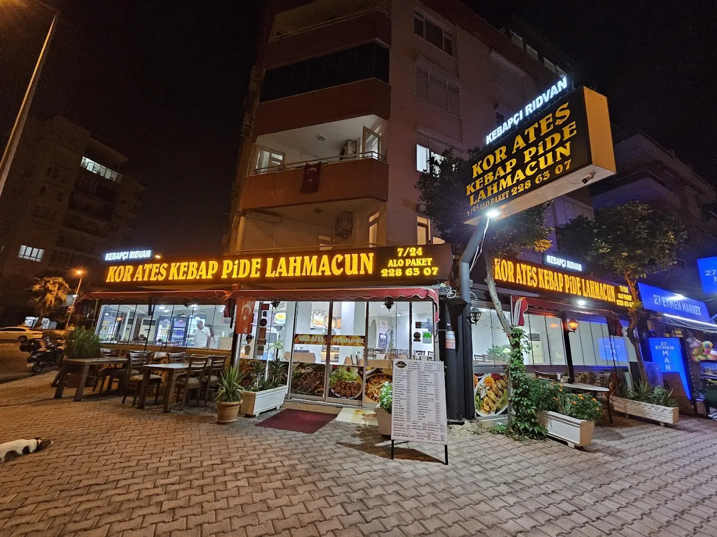 Kebapçı Rıdvan Kor Ateş Restaurant - Pide Kebap Lahmacun - Konyaaltı