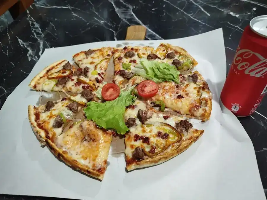 Usta Pizza & Burger fotoğraf 3