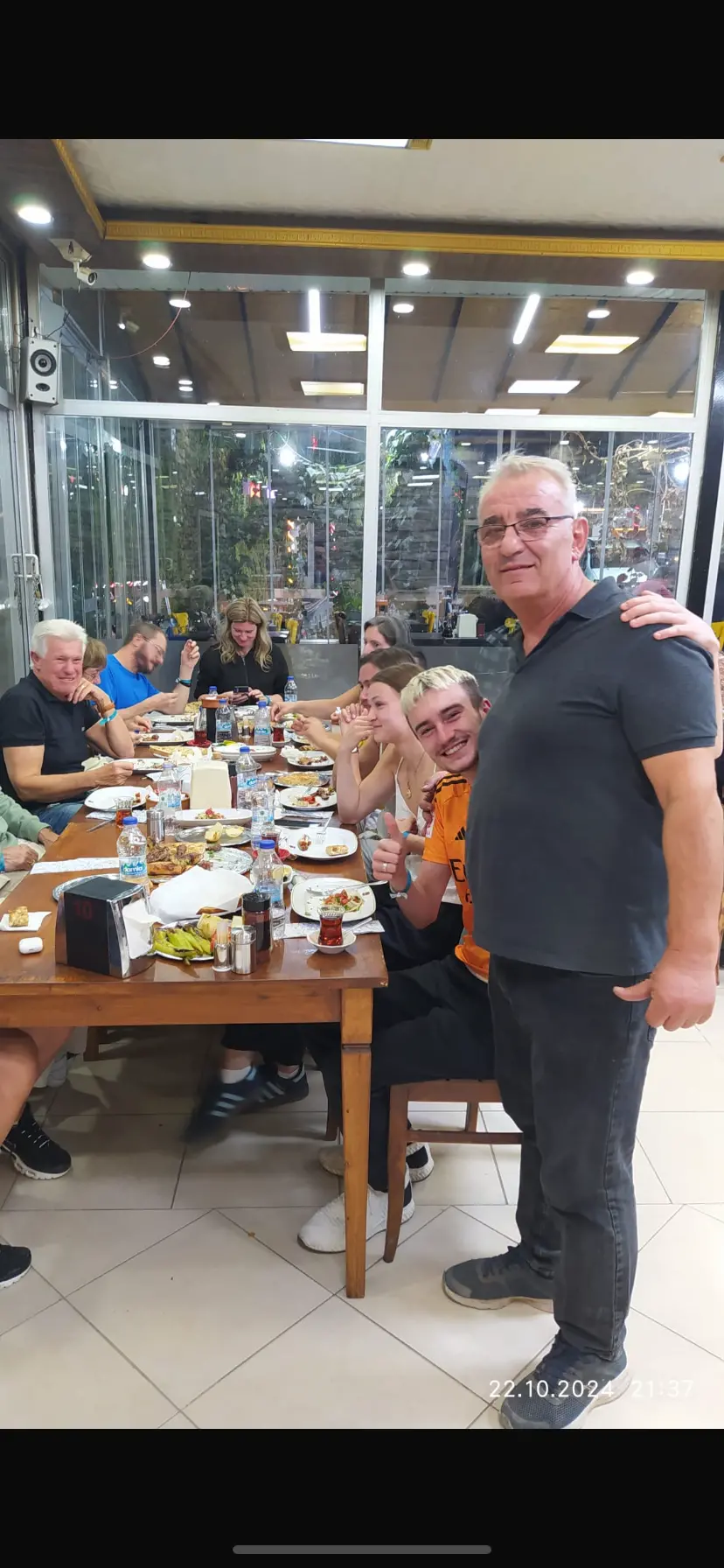 Zirvede tat restoran fotoğraf 3