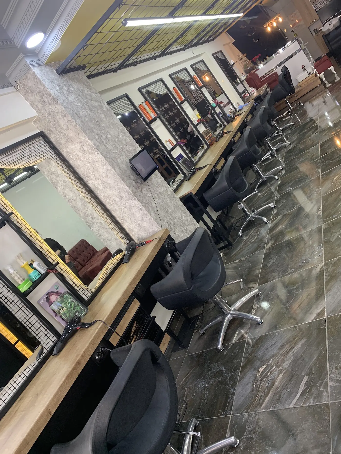 Saloon ekip kuaför