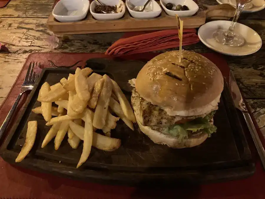 Alya Steak House Bar fotoğraf 2