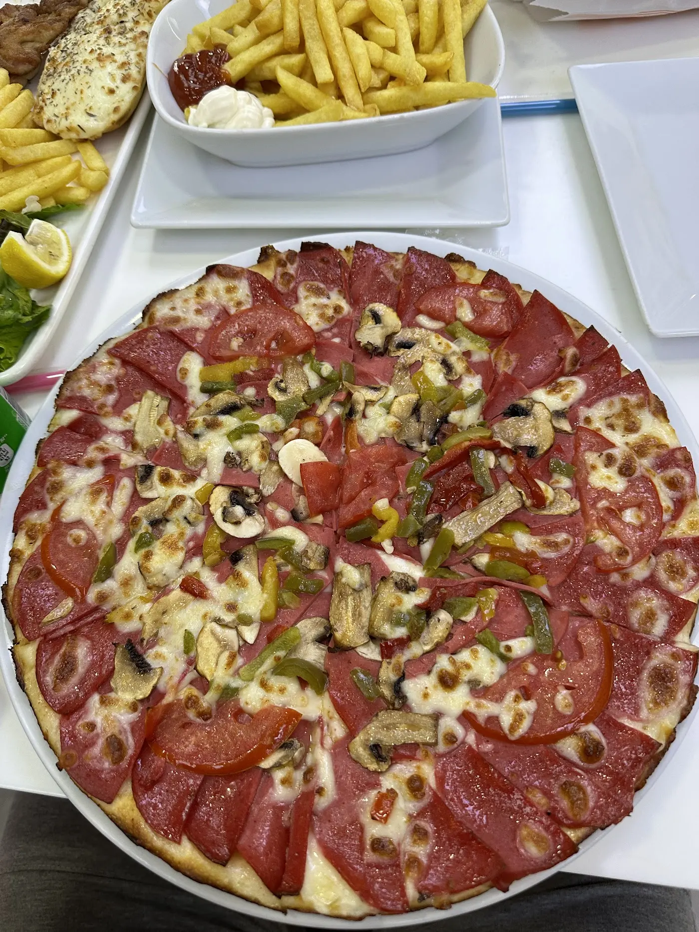 La Pizza fotoğraf 3