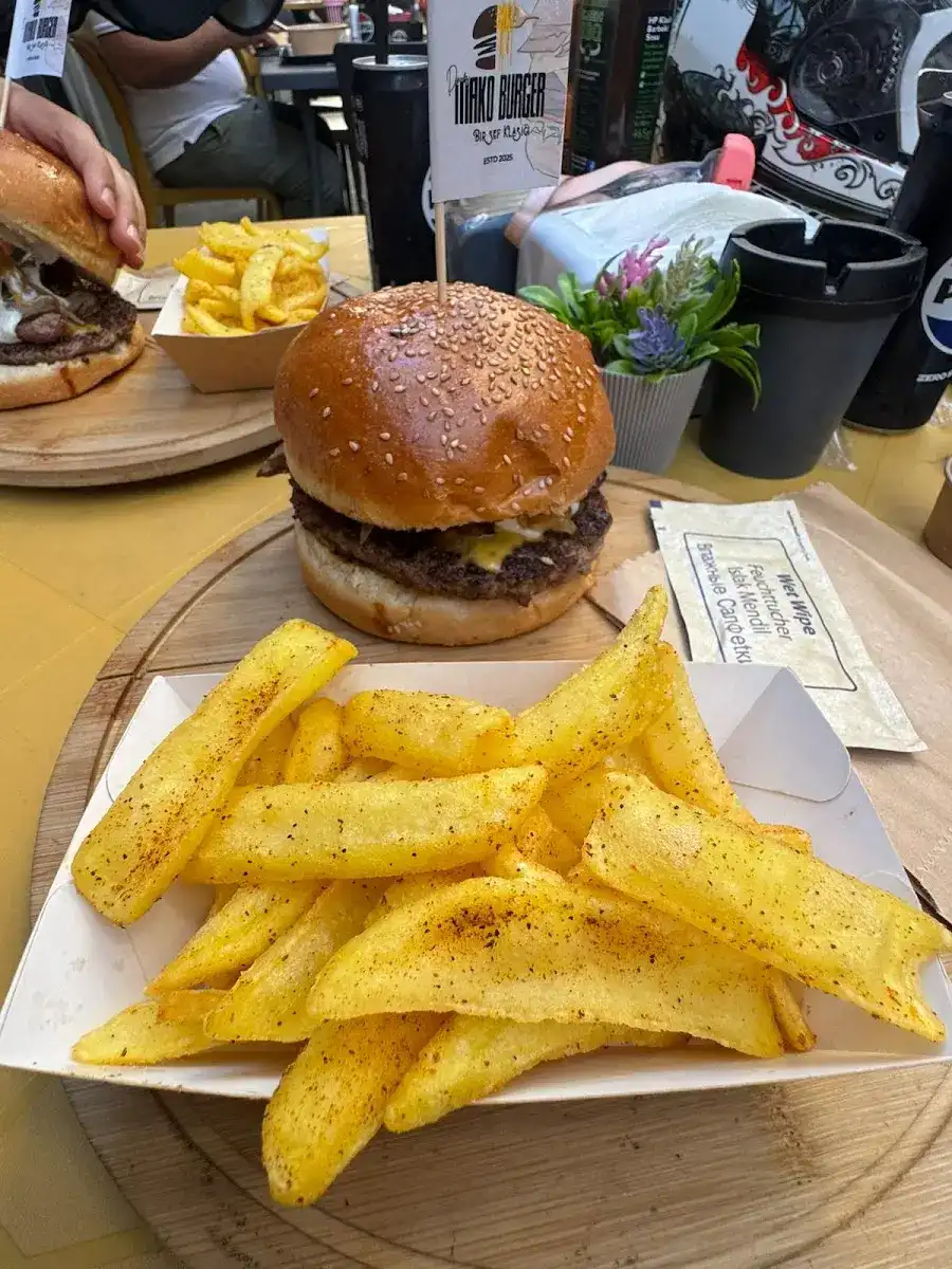 Mako Burger fotoğraf 3