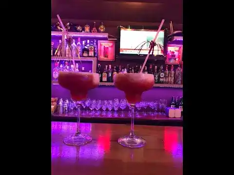 SKY KARAOKE BAR SIDE