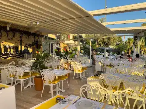 Sauvignon Restaurant