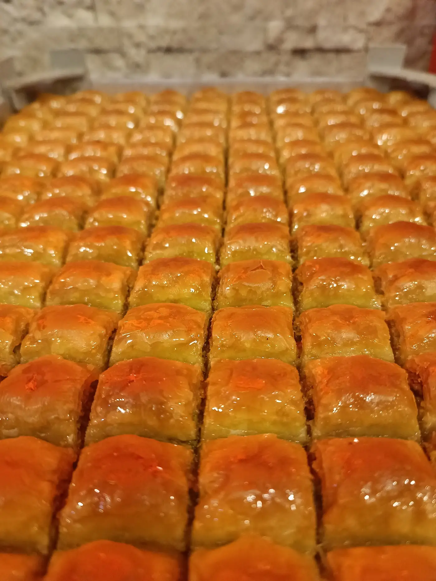 HAKAN USTA BAKLAVALARI SERİK ŞUBESİ fotoğraf 2