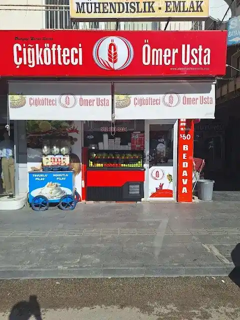 Serik Çiğ Köfteci Ömer Usta Çınaraltı