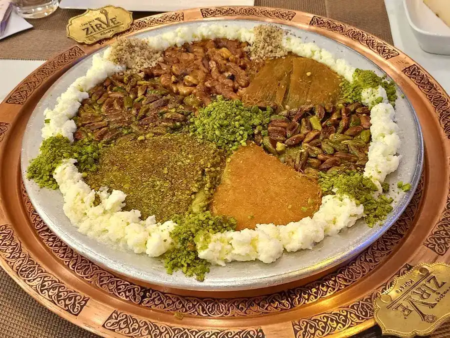 Zirve Pastanesi Serik fotoğraf 2