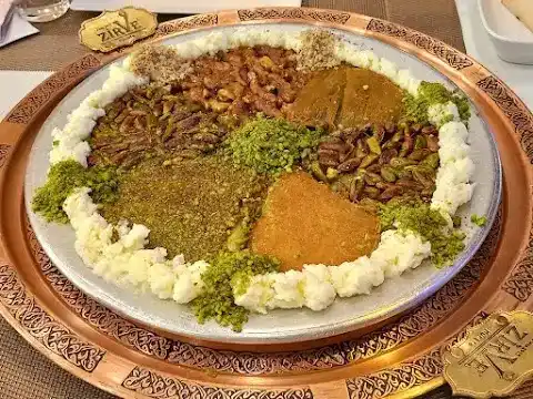Zirve Pastanesi Serik fotoğraf 2