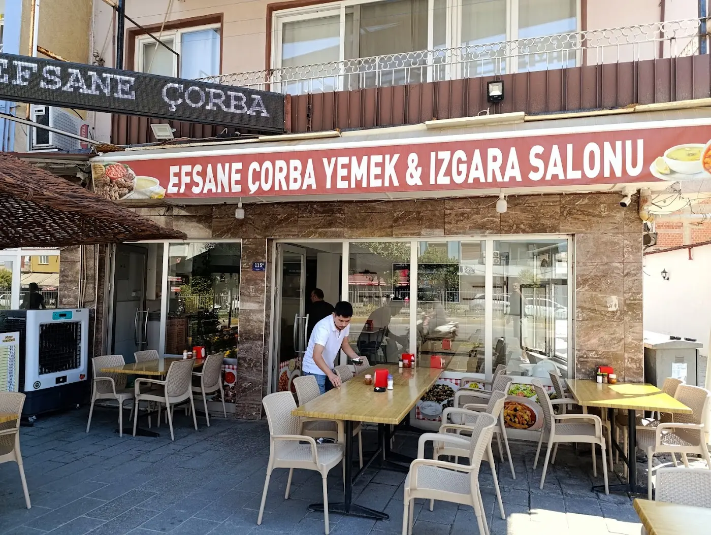 Efsane Çorba Salonu - Meşhur Çine Köftesi fotoğraf 3