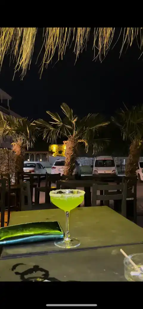 The Love Coctails Cafe Bar Disco