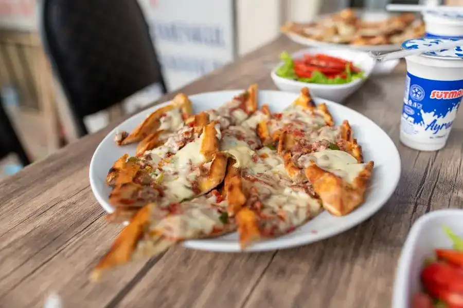Karacasu Pide Salonu fotoğraf 2