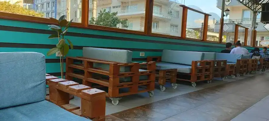 Firuze Türk kahvesi ve Nargile