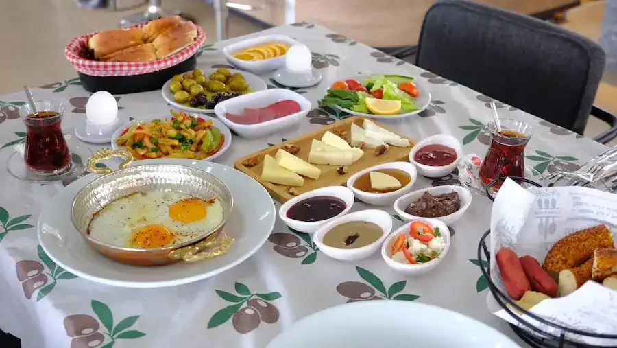 T.C. Kuyucak Belediyesi Evlidağ Restaurant fotoğraf 2