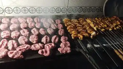 44 Mangal dünyası kilo ile pişmiş et ve tavuk mangal fotoğraf 2